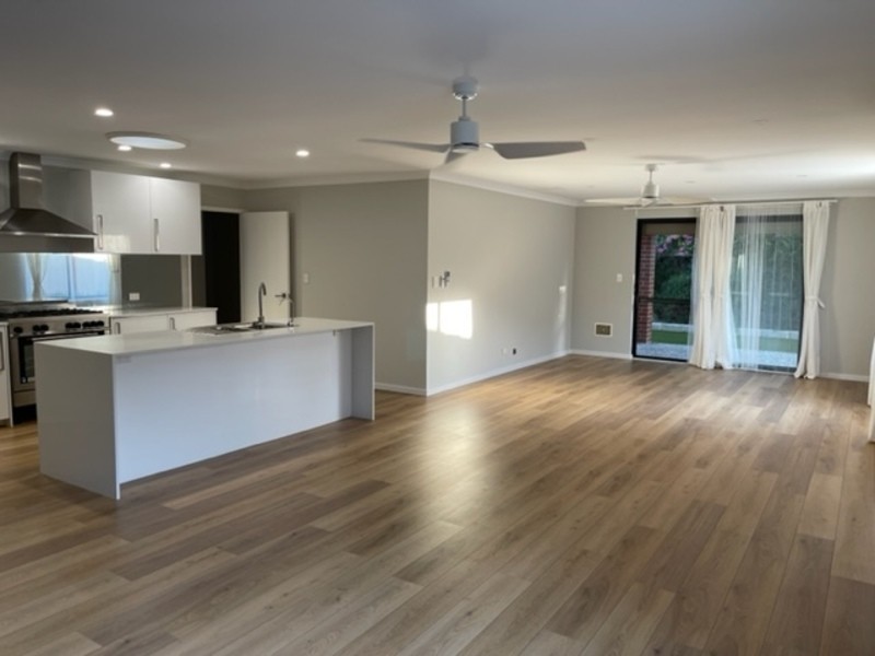 11 Malabar Drive, Secret Harbour WA 6173