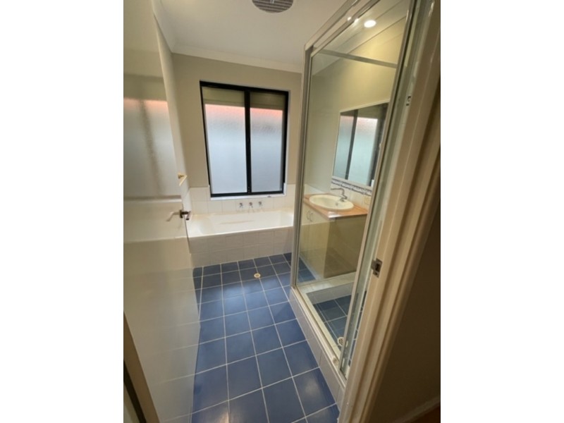 11 Malabar Drive, Secret Harbour WA 6173