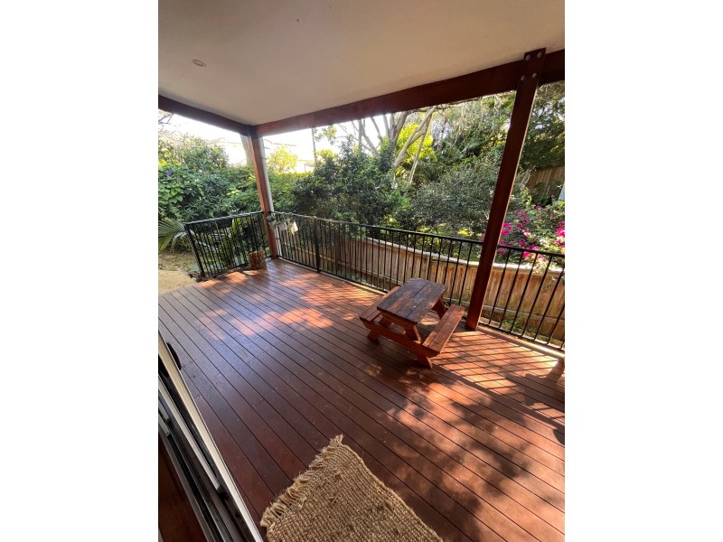Unit 2/5 South Scenic Road, Forresters Beach NSW 2260