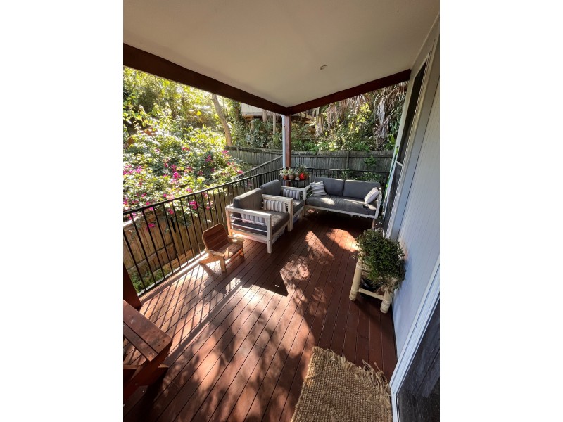 Unit 2/5 South Scenic Road, Forresters Beach NSW 2260