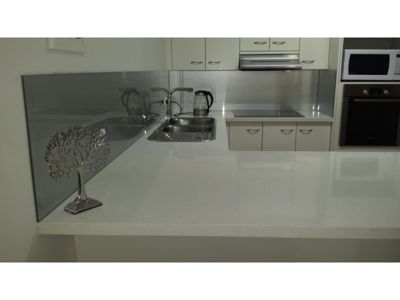 3-7 Eady Ave, Broadbeach Waters QLD 4218