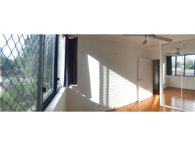 3-7 Eady Ave, Broadbeach Waters QLD 4218