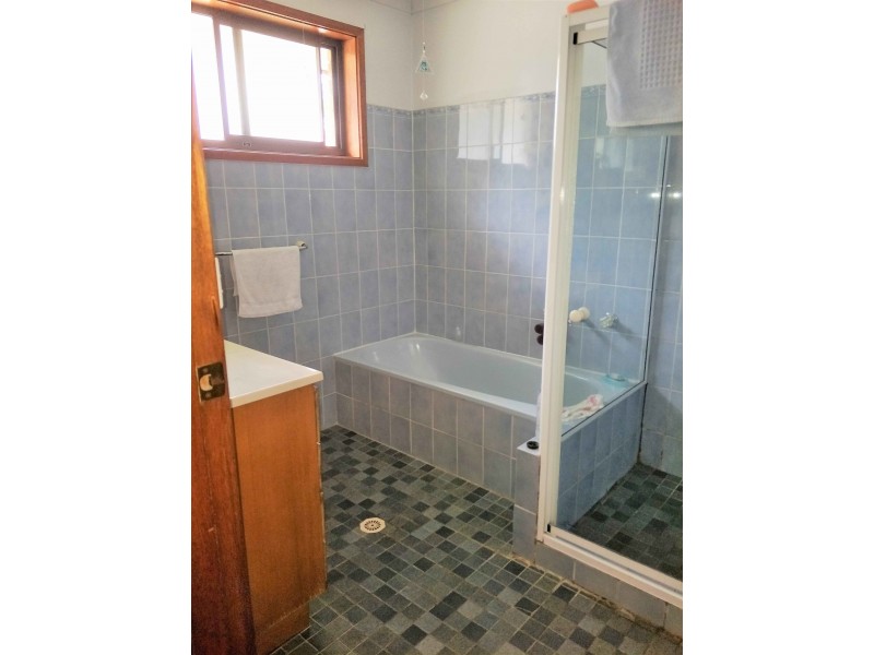 1/22 Queen Street, Warners Bay NSW 2282