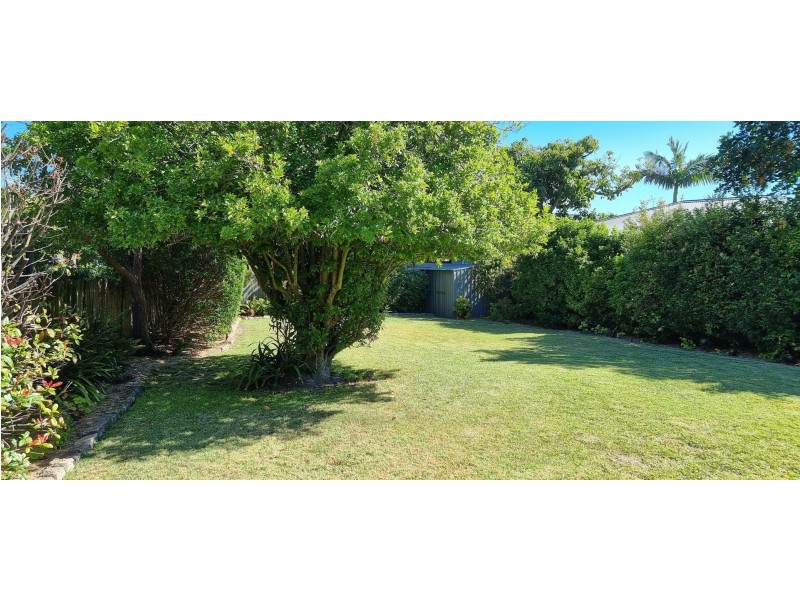 49 Pitt Road, North Curl Curl NSW 2099