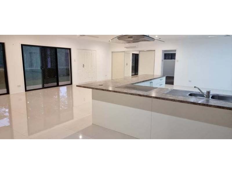 18 Kookaburra Drive, Gilston QLD 4211