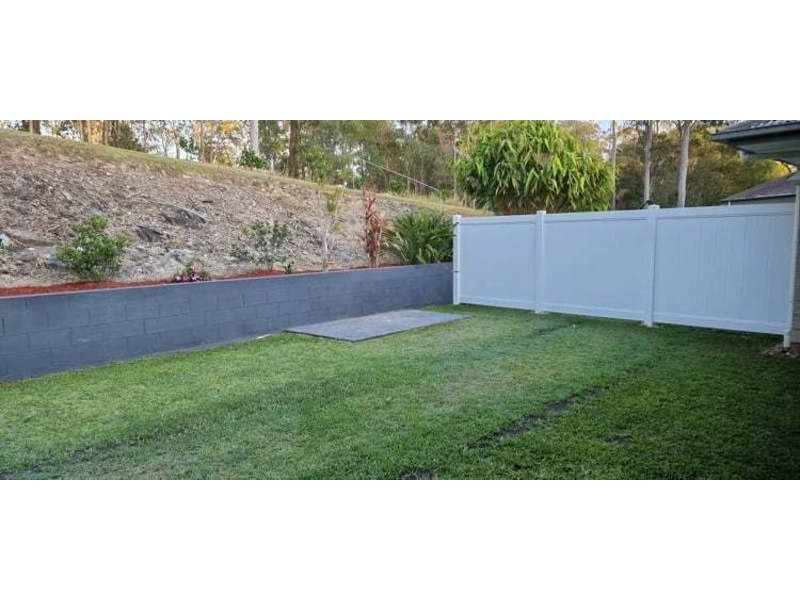 18 Kookaburra Drive, Gilston QLD 4211