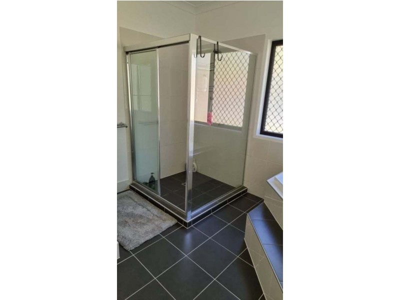 18 Kookaburra Drive, Gilston QLD 4211