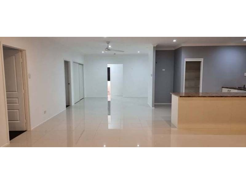 18 Kookaburra Drive, Gilston QLD 4211