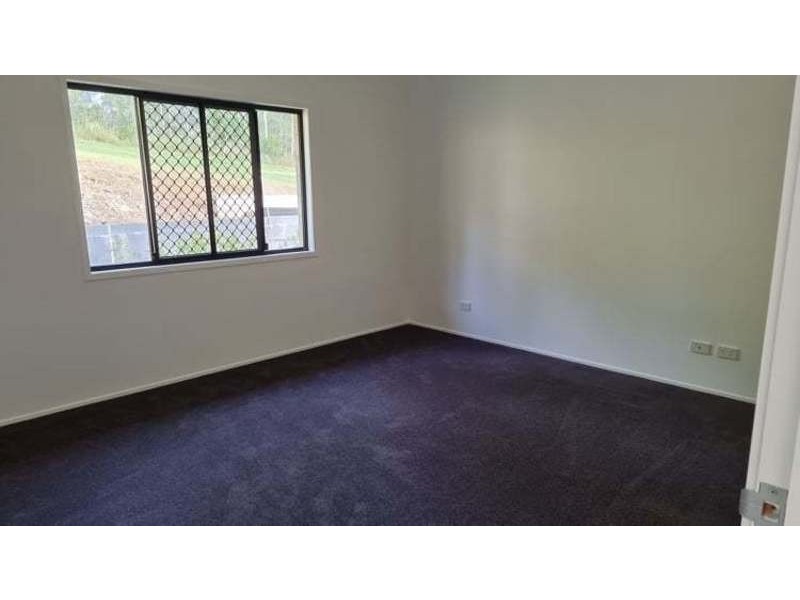 18 Kookaburra Drive, Gilston QLD 4211