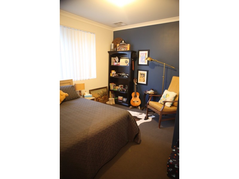 24 Binthalya Street, Golden Bay WA 6174