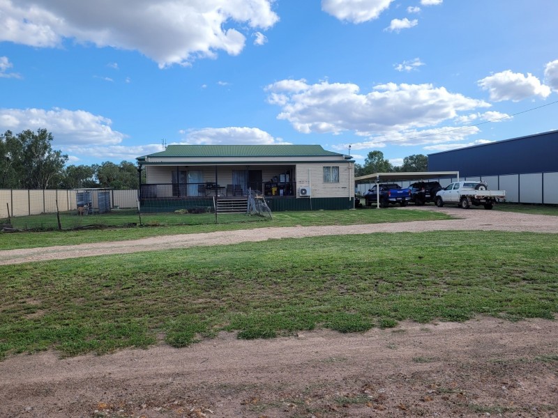 22 Coxen Street, Condamine QLD 4416