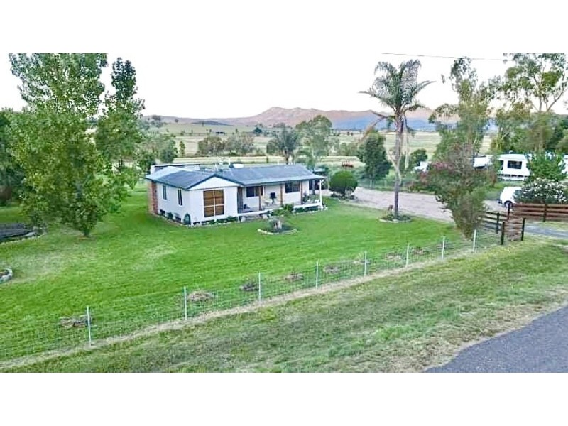 70 yarrol road, Kootingal NSW 2352
