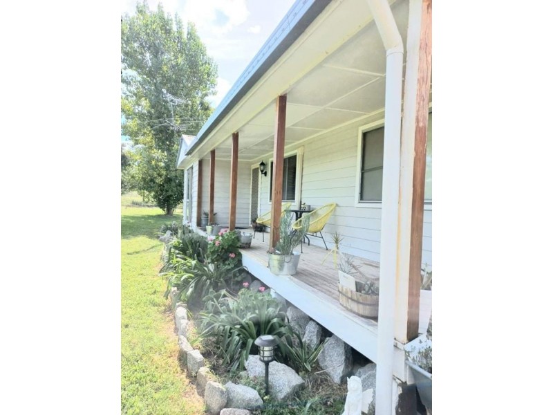 70 yarrol road, Kootingal NSW 2352