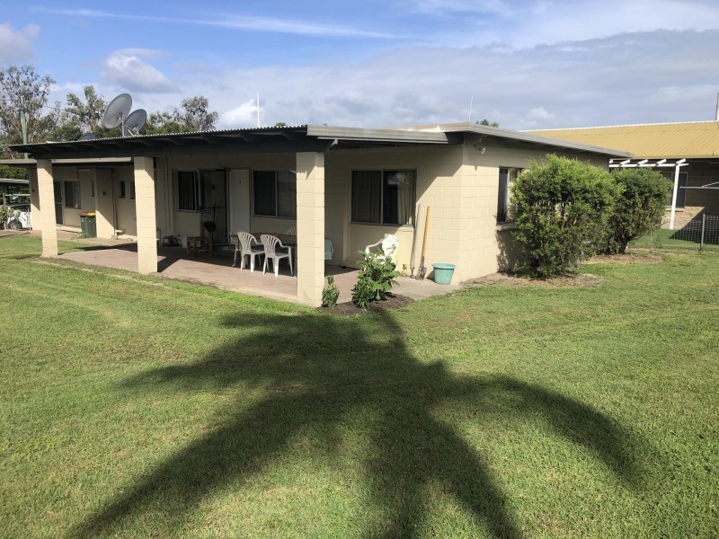 1, 2 and 3/43 Blomfield Street, Miriam Vale QLD 4677