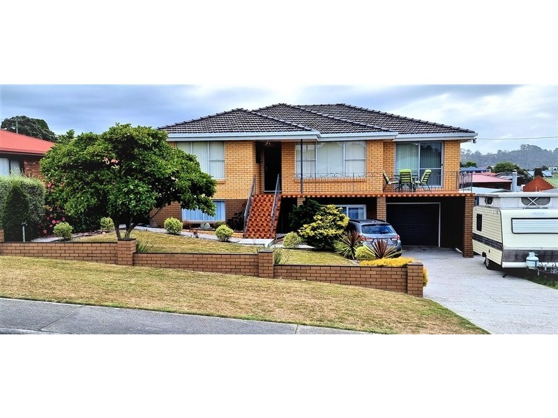 23 Elizabeth St, Somerset TAS 7322