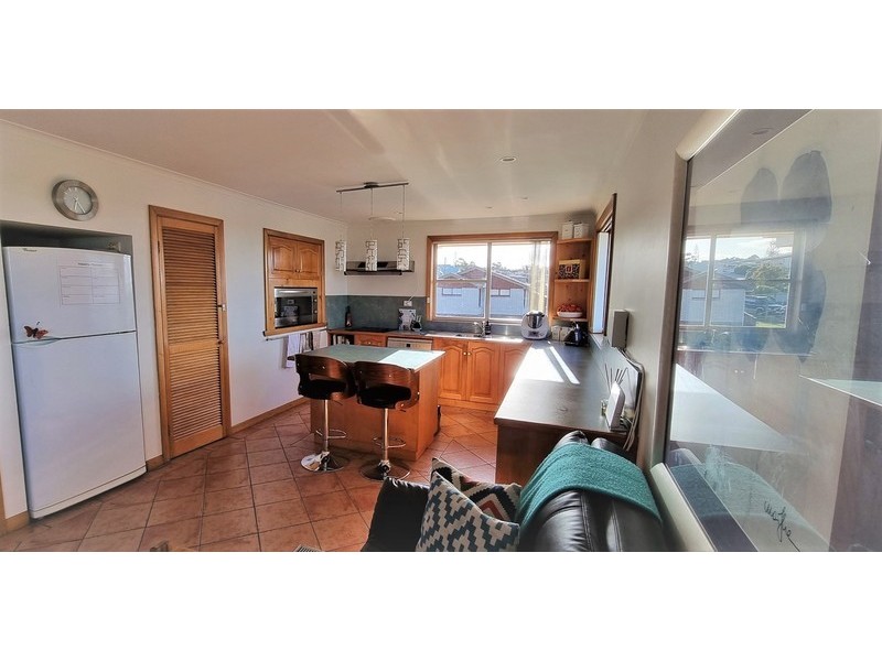 23 Elizabeth St, Somerset TAS 7322