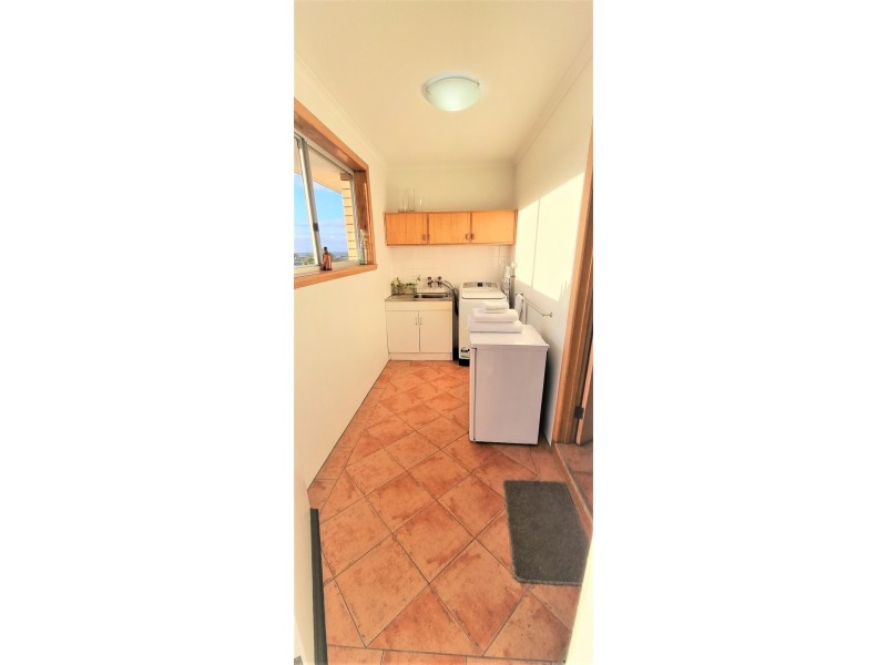 23 Elizabeth St, Somerset TAS 7322