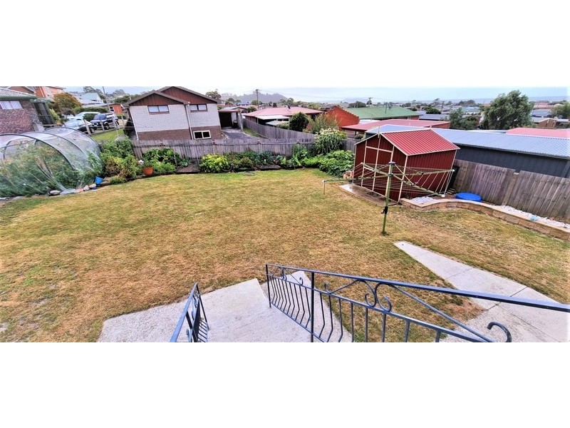 23 Elizabeth St, Somerset TAS 7322