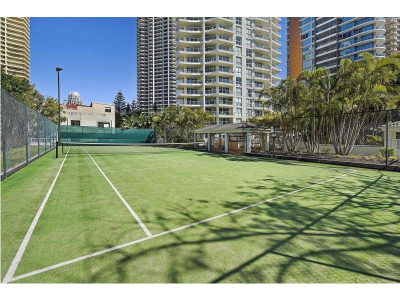 15-21 Breaker Street, Main Beach QLD 4217