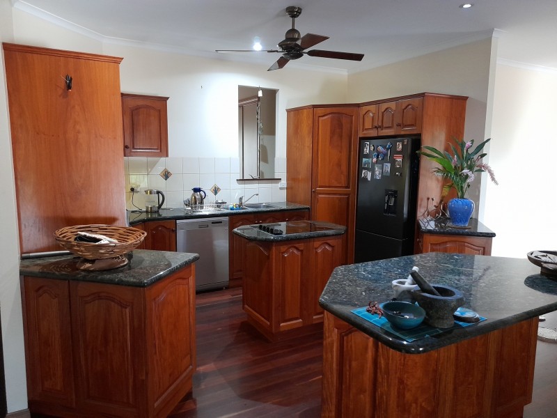 9 Church Street, East Innisfail QLD 4860