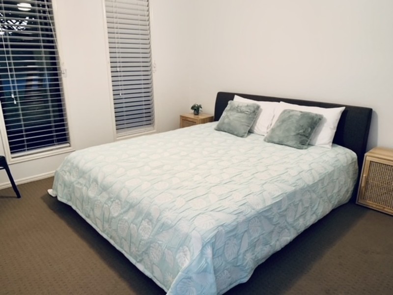 20 Rushcutters Court, Sandstone Point QLD 4511