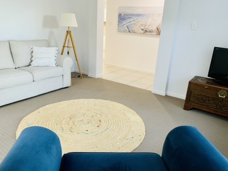 20 Rushcutters Court, Sandstone Point QLD 4511