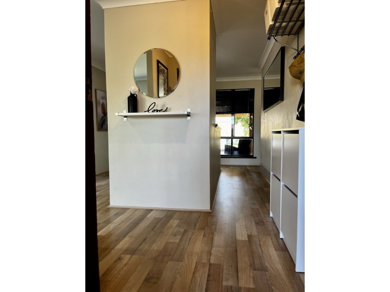 17 Welch Way, Warnbro WA 6169