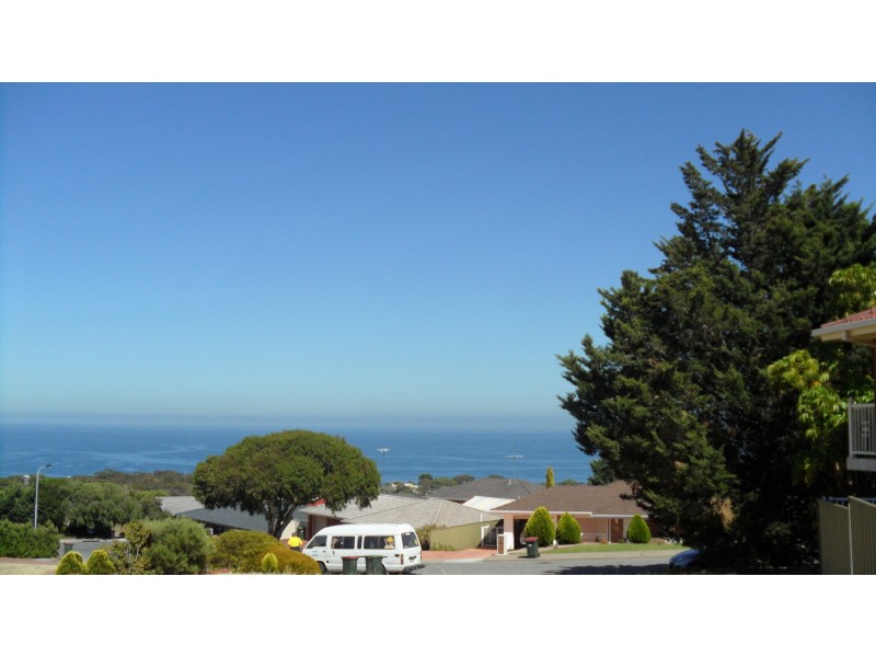 7 MEMA COURT, Hallett Cove SA 5158