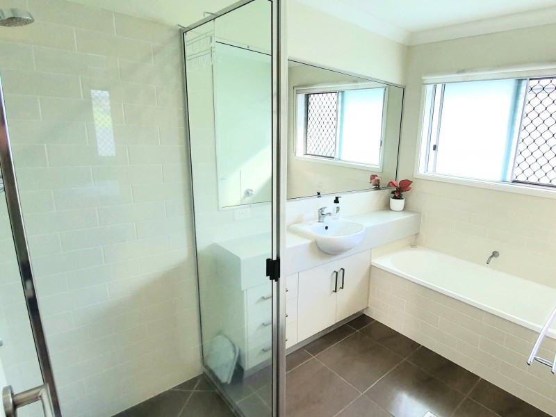 28 Bjelke Circuit, Rural View QLD 4740