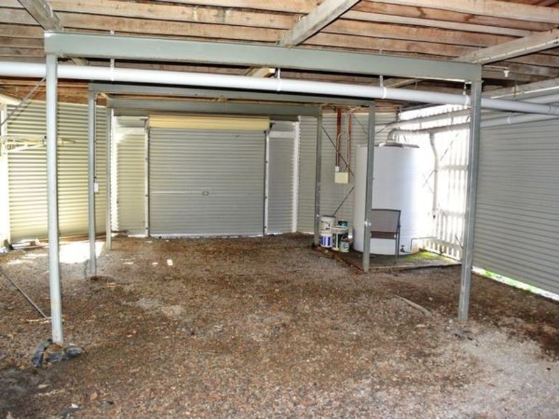 11 Camena Street, Macleay Island QLD 4184