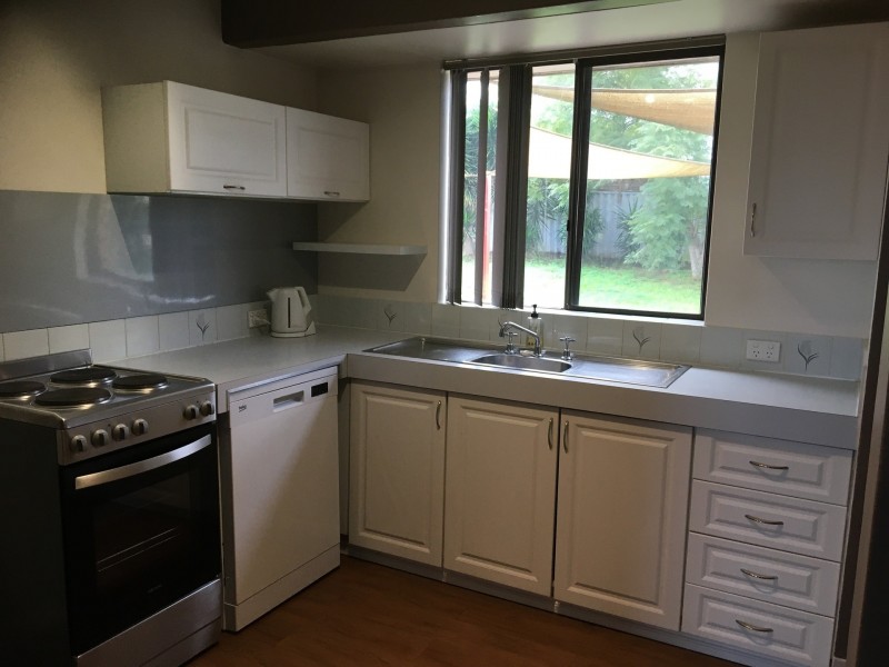 44 Balfour Rd, Swan View WA 6056