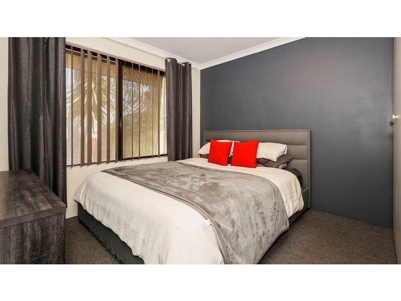 44 Balfour Rd, Swan View WA 6056