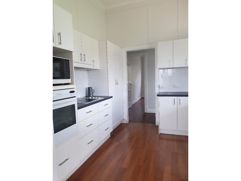 30 Beatrice Street, Aitkenvale QLD 4814