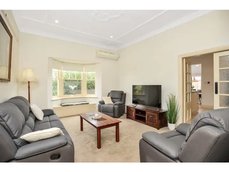 21 Hindmarsh Road, Mccracken SA 5211