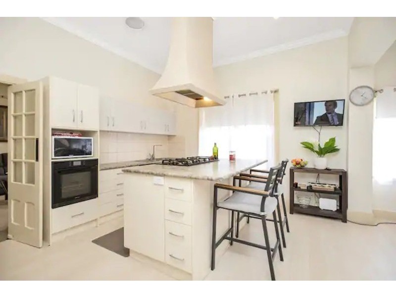 21 Hindmarsh Road, Mccracken SA 5211