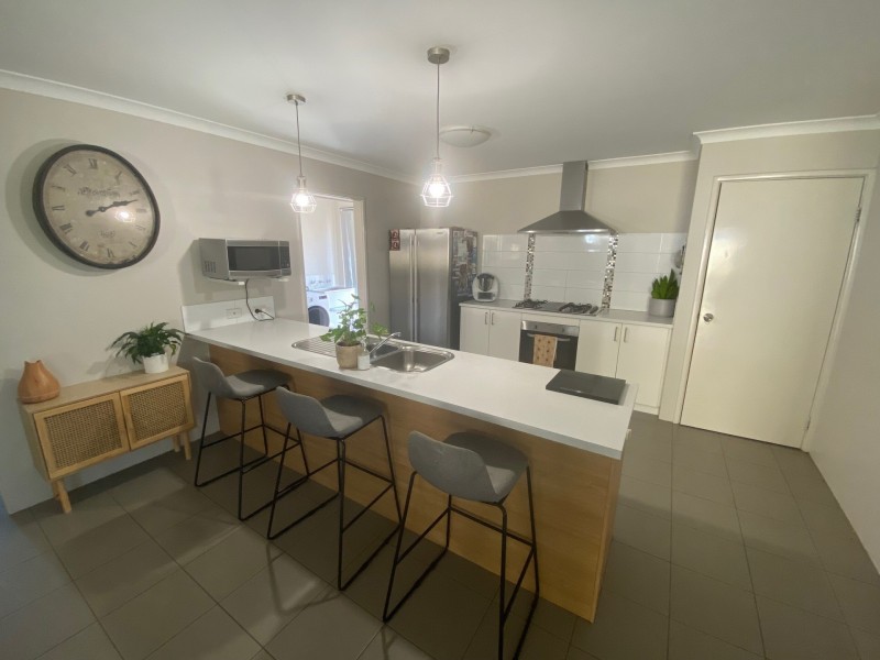 13 Neslite Road, Dalyellup WA 6230