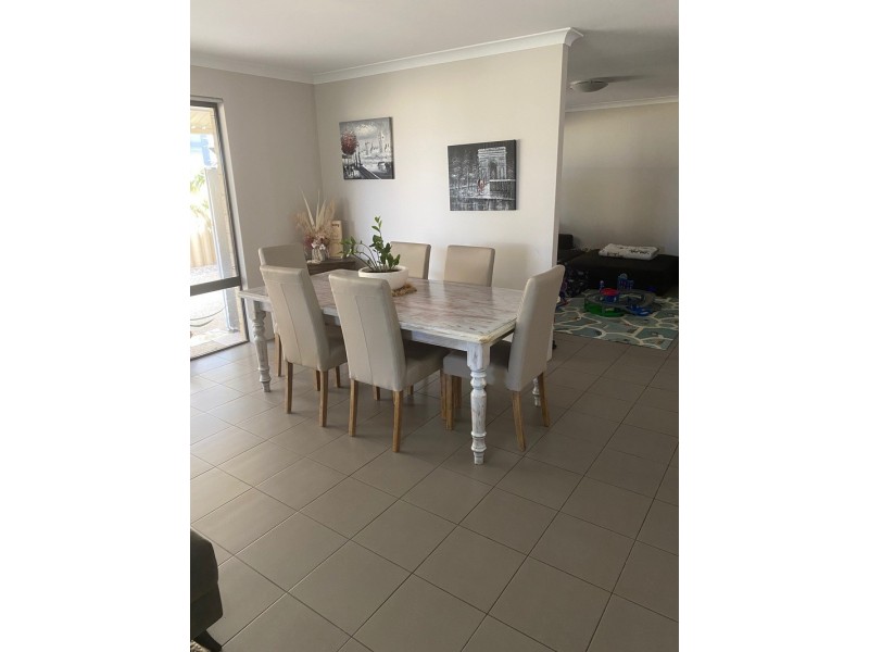 13 Neslite Road, Dalyellup WA 6230