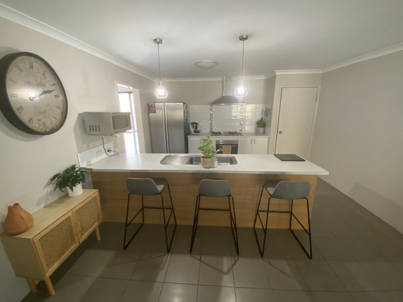 13 Neslite Road, Dalyellup WA 6230