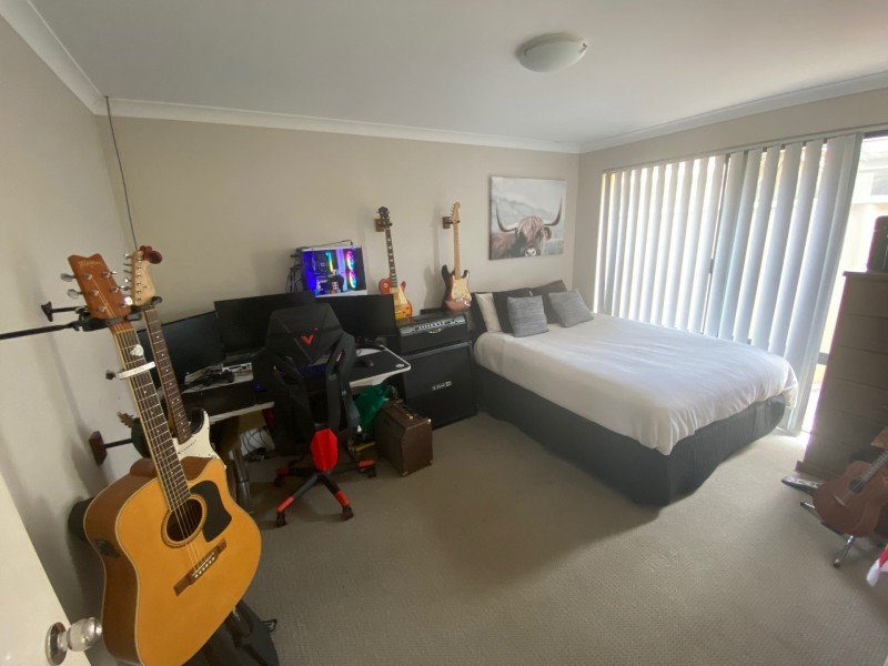 13 Neslite Road, Dalyellup WA 6230