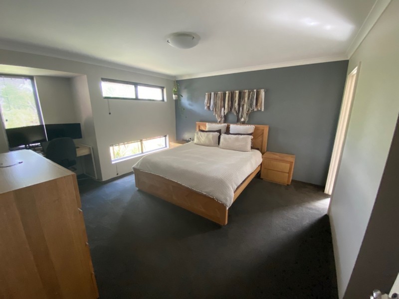 13 Neslite Road, Dalyellup WA 6230