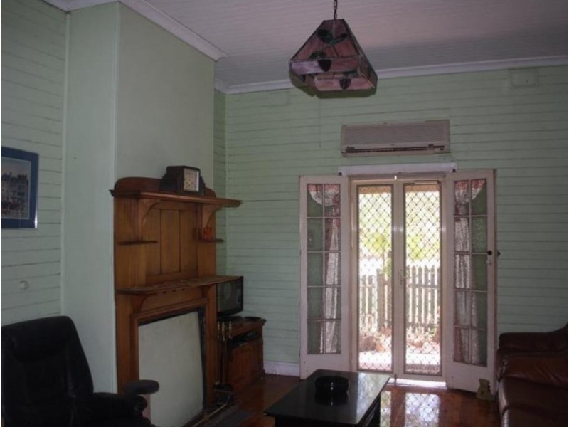 2 Brookong St, Lockhart NSW 2656