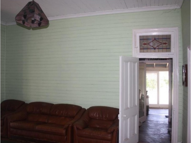 2 Brookong St, Lockhart NSW 2656