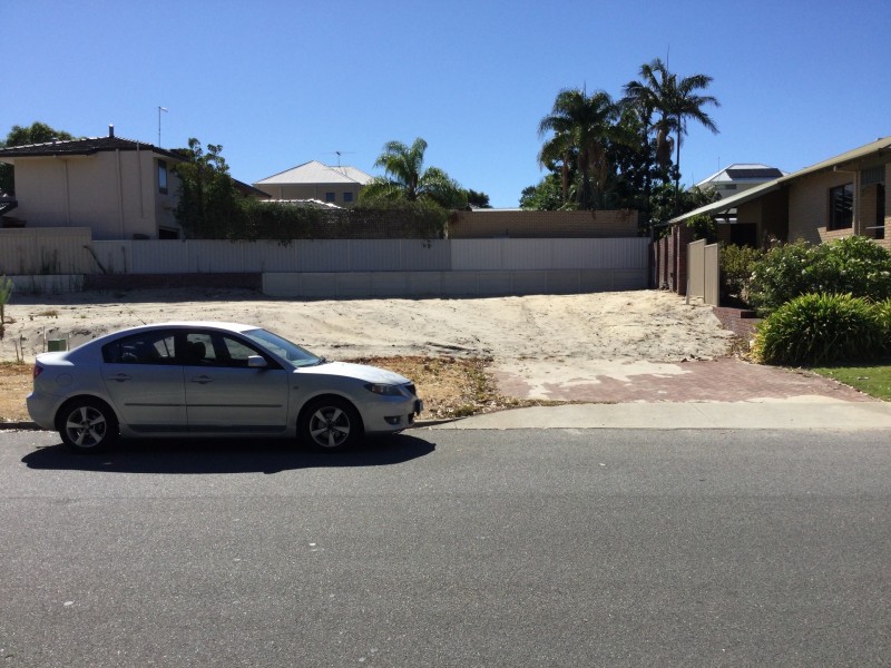 38A Redmond Street, Salter Point WA 6152