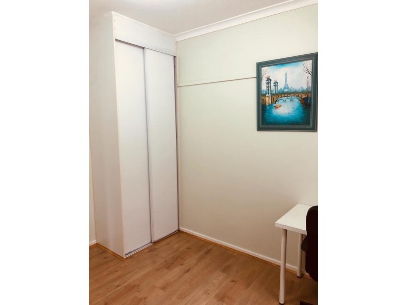 15 Ralph Street, Westmead NSW 2145