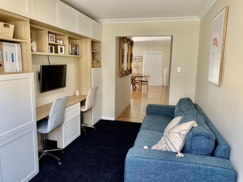 24 Pleasant Avenue, Piara Waters WA 6112
