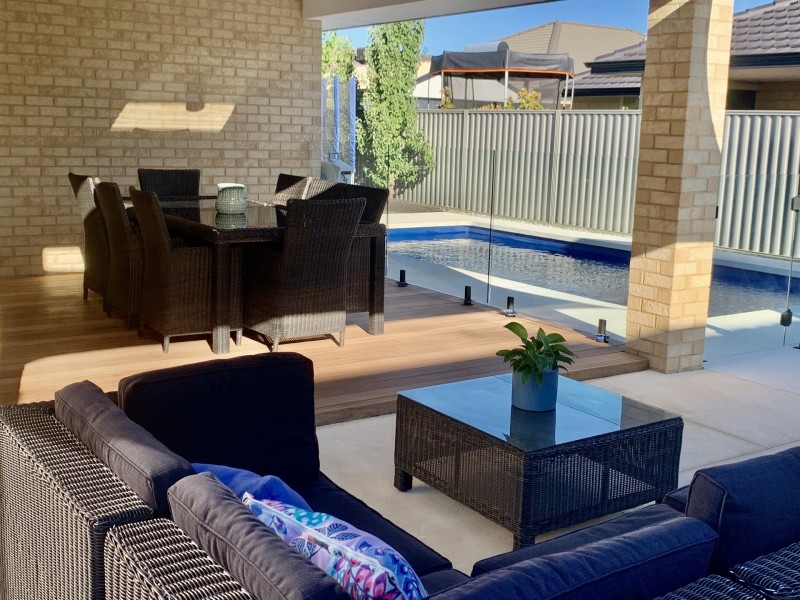 24 Pleasant Avenue, Piara Waters WA 6112