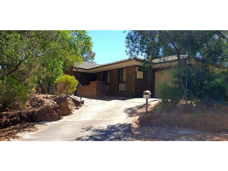 51 Brigalow Way, Lesmurdie WA 6076