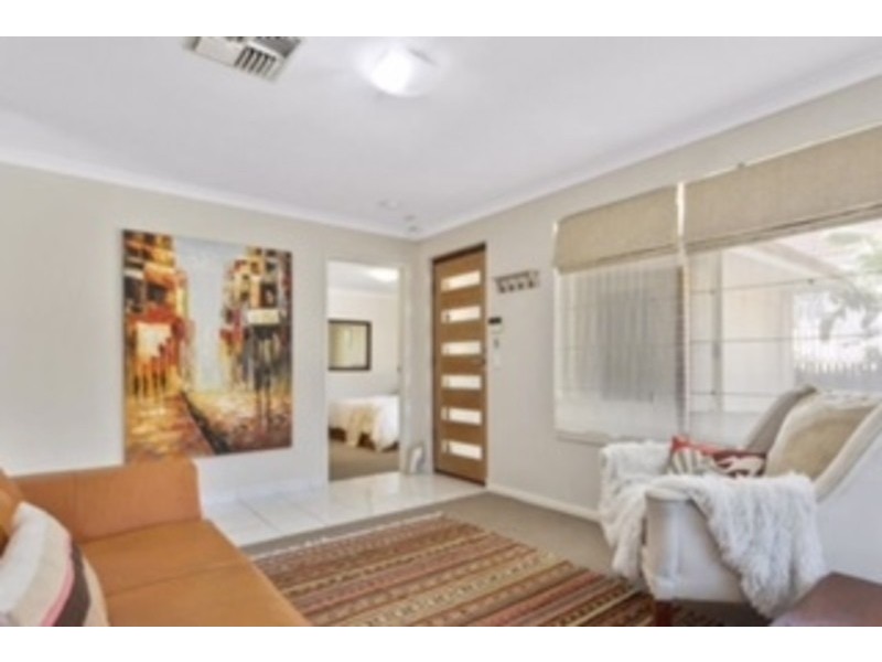 98B Hale RD, Wembley Downs WA 6019