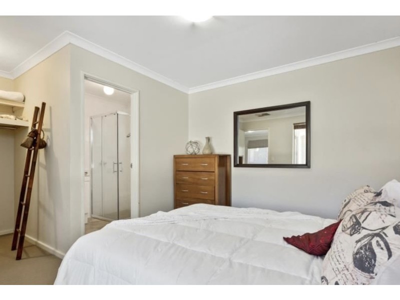 98B Hale RD, Wembley Downs WA 6019