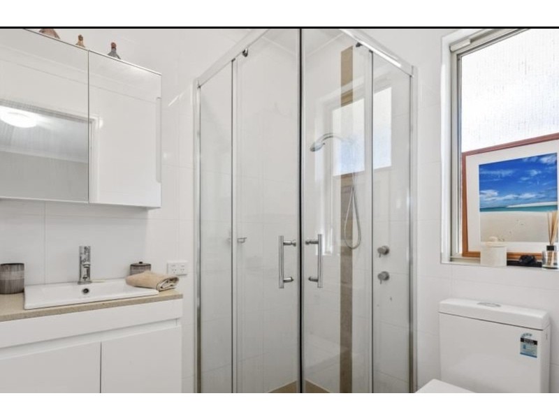 98B Hale RD, Wembley Downs WA 6019